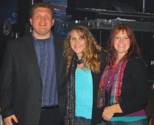 199507_1916123707399_6105525_n